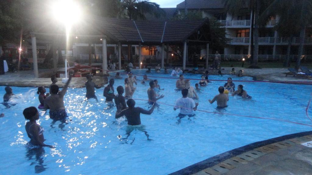 Amani Tiwi Beach Resort Exterior photo
